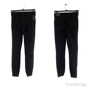 Wild Fable distress dark wash highest rise Mom jeans size 00/24 NWT skinny